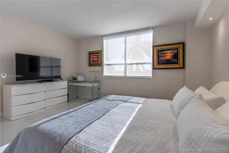 The Plaza of Bal Harbour #507 image #18