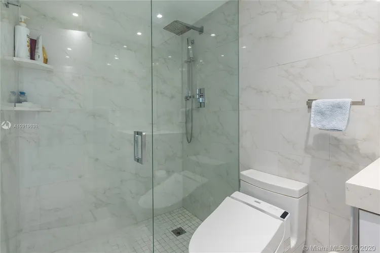 The Plaza of Bal Harbour #507 image #20