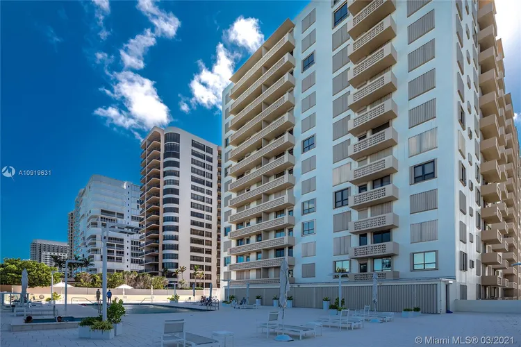 The Plaza of Bal Harbour #507 image #24