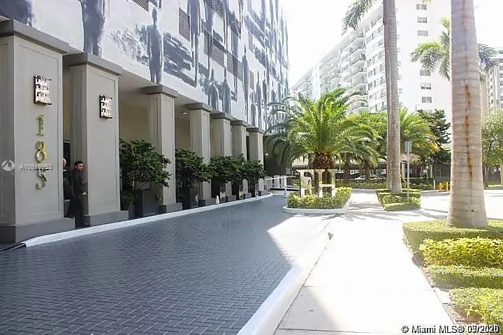 Fortune House #1106 image #24