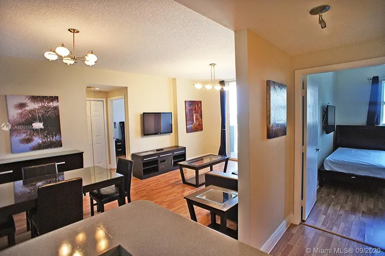 Fortune House #1106 image #7