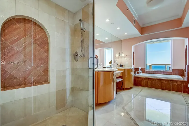 Acqualina #3401 image #19