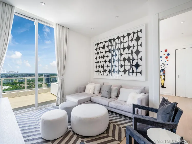 Apogee Beach #2401 image #12