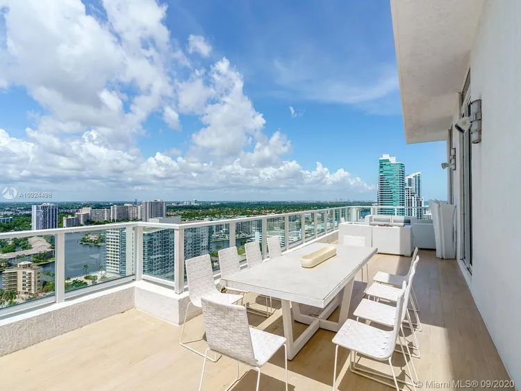 Apogee Beach #2401 image #21