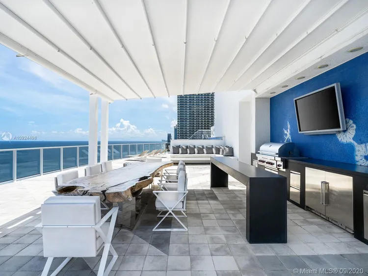 Apogee Beach #2401 image #23