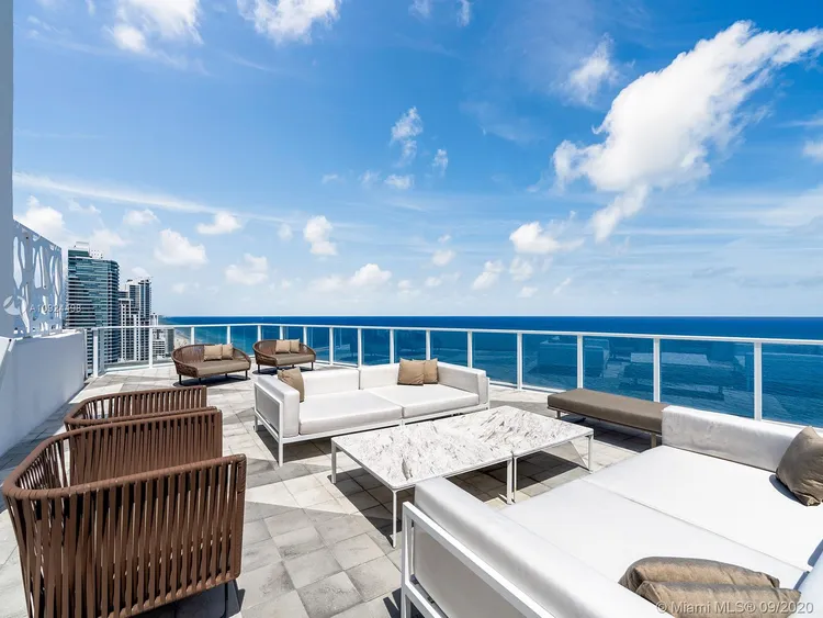 Apogee Beach #2401 image #24