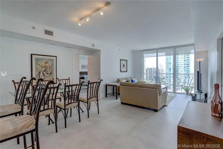 One Miami #1821 image #14