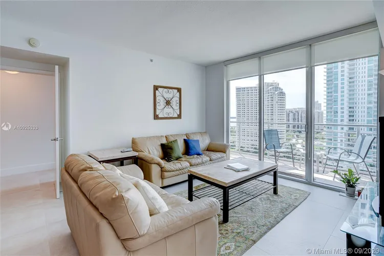 One Miami #1821 image #15