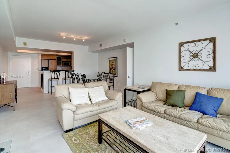 One Miami #1821 image #16