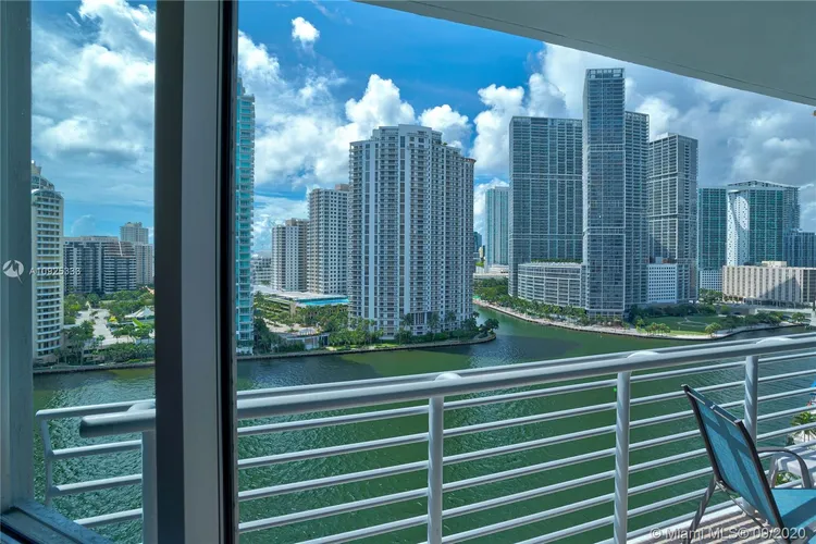 One Miami #1821 image #29