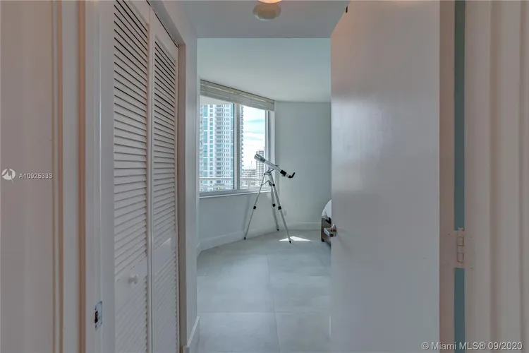 One Miami #1821 image #30