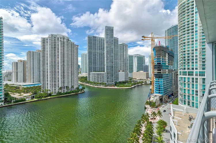 One Miami #1821 image #43