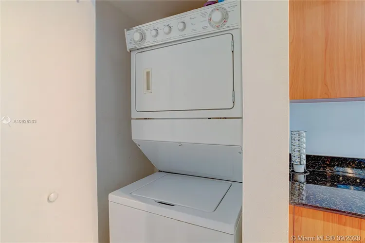 One Miami #1821 image #48