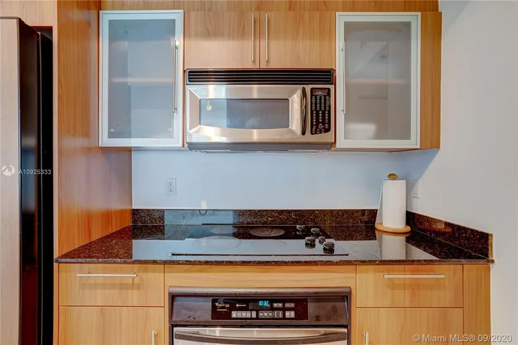 One Miami #1821 image #8