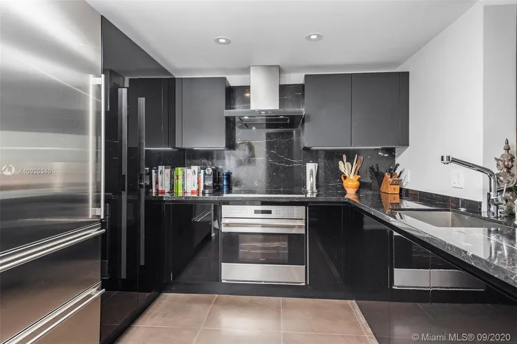 Sunset Harbour South #1410 image #13