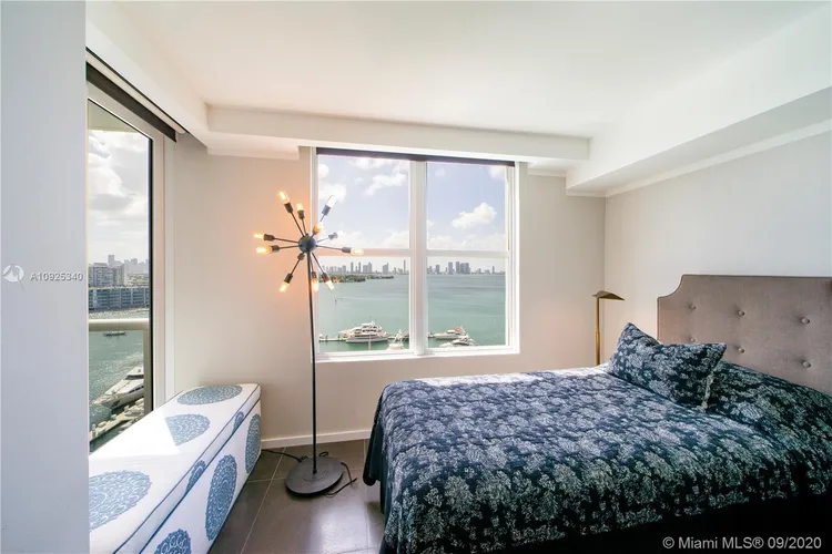 Sunset Harbour South #1410 image #24