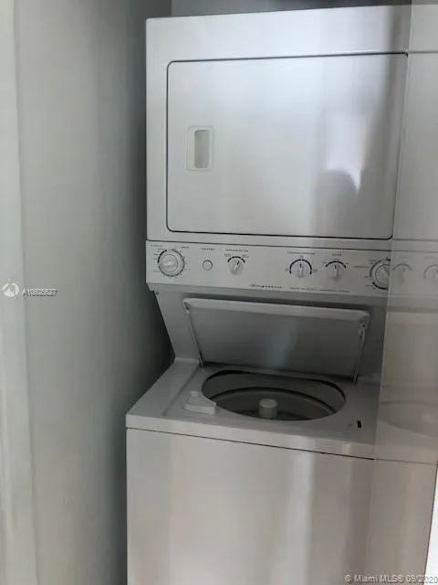 Atrium #2-1202 image #20