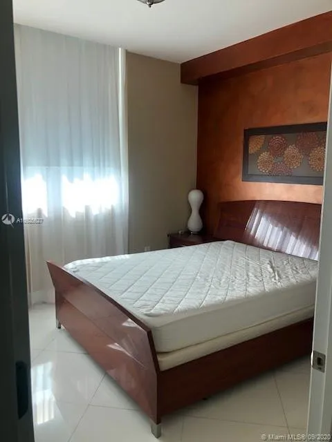 Atrium #2-1202 image #25