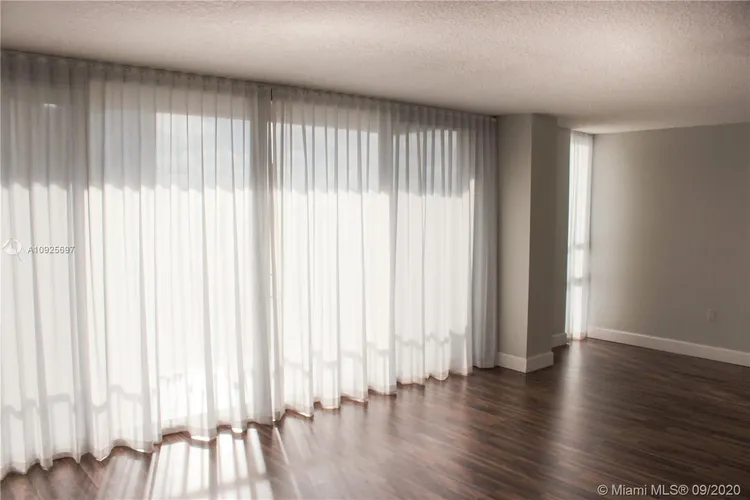 Costa Bella #1905 image #7