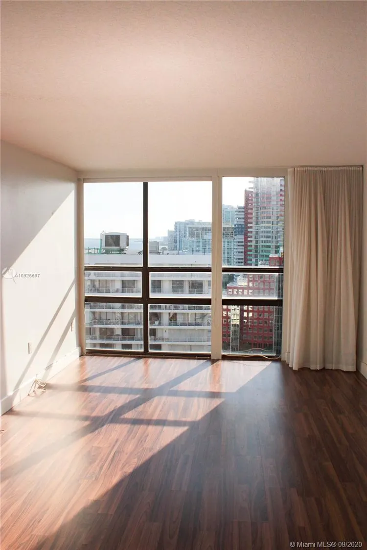 Costa Bella #1905 image #9