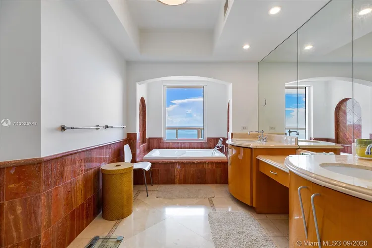 Acqualina #2506 image #11