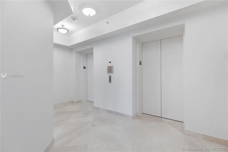 Acqualina #2506 image #34