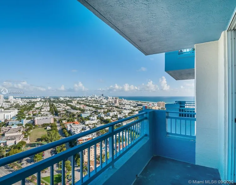 Yacht Club at Portofino #3012 image #10