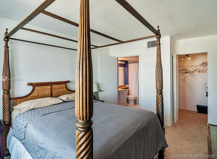 Yacht Club at Portofino #3012 image #13