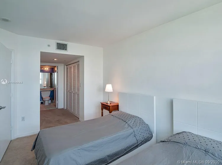 Yacht Club at Portofino #3012 image #9