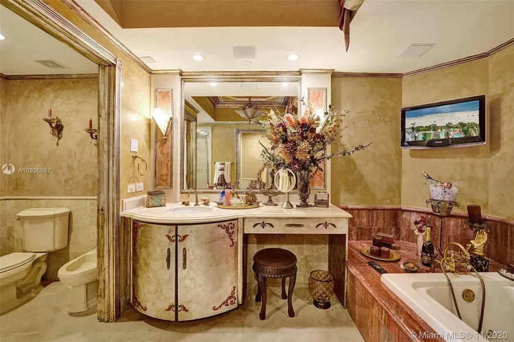 Acqualina #4003 image #31