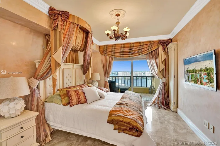Acqualina #4003 image #39