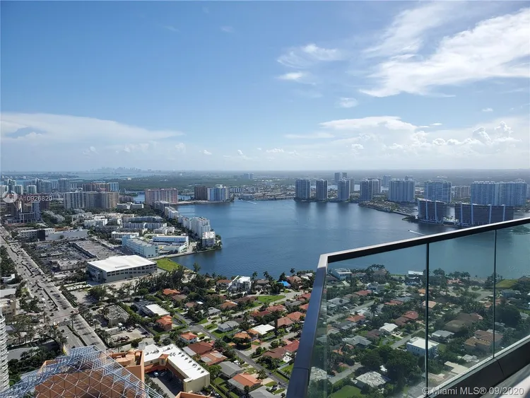 Residences by Armani Casa #4504 image #47