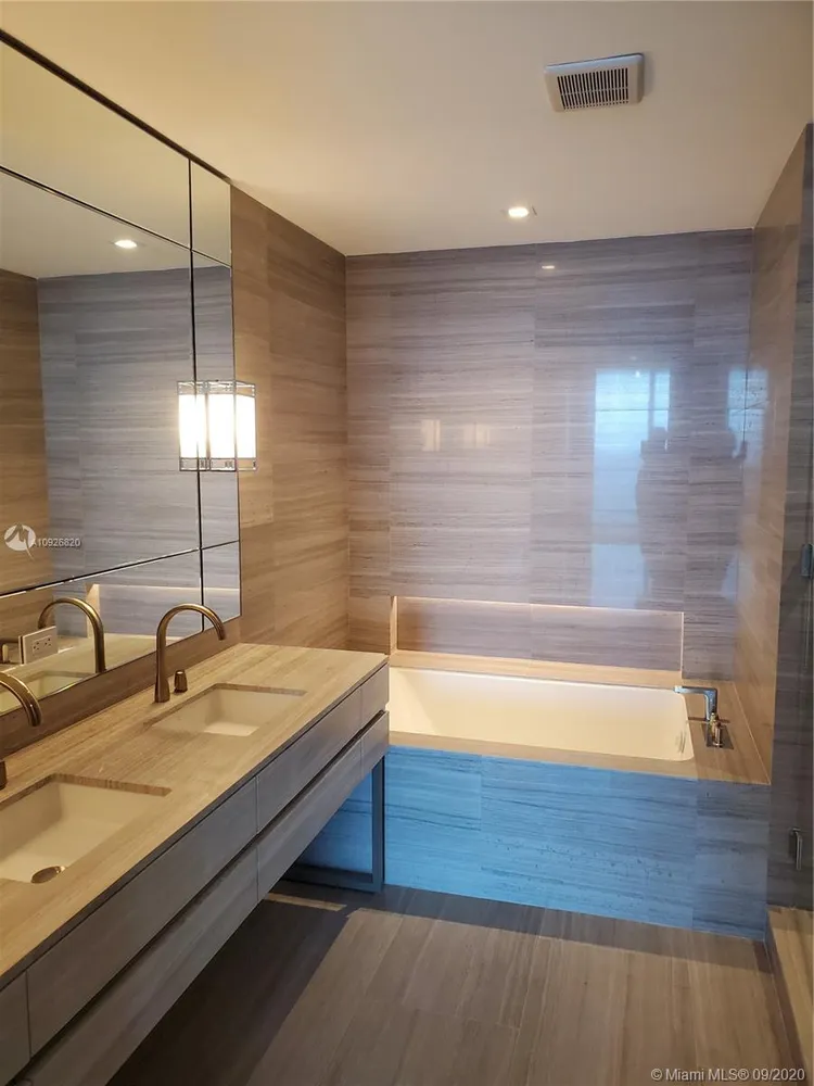 Residences by Armani Casa #4504 image #54