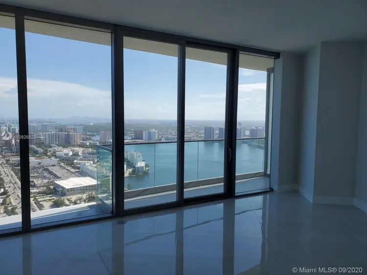 Residences by Armani Casa #4504 image #60