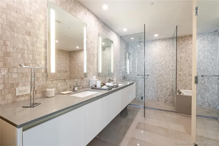 Rise Brickell City Centre #2905 image #14