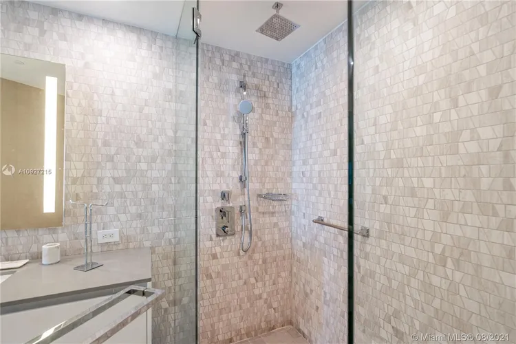 Rise Brickell City Centre #2905 image #16