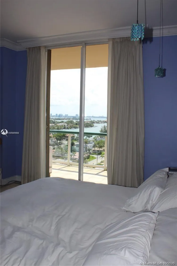 Champlain Towers East #12G image #10