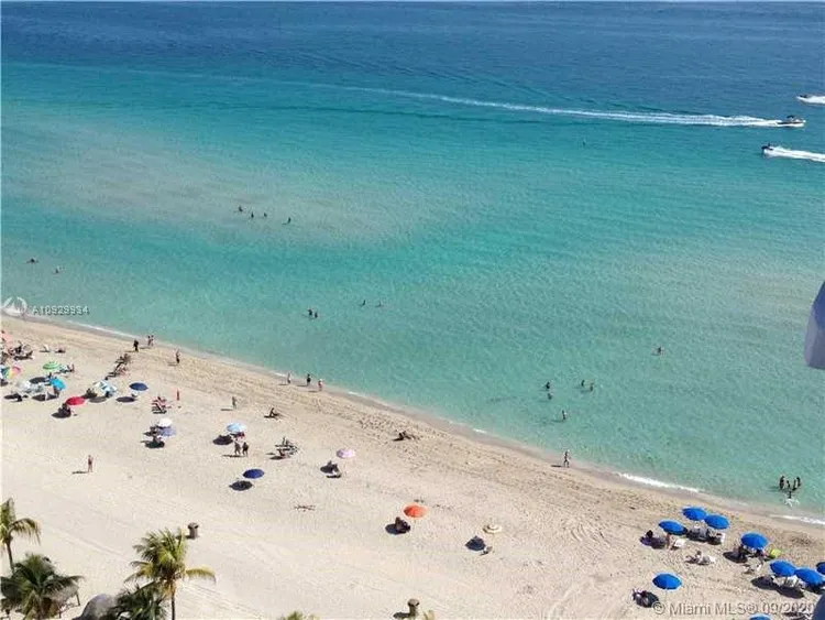 Marenas Resort #1803 image #7