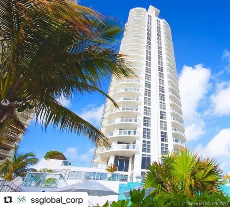 Marenas Resort #1803 image #9