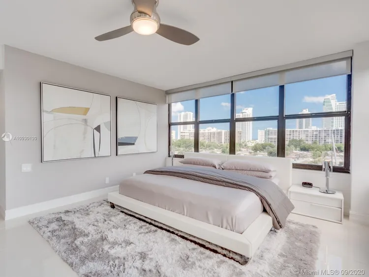 Olympus Towers and Marina #701 image #22