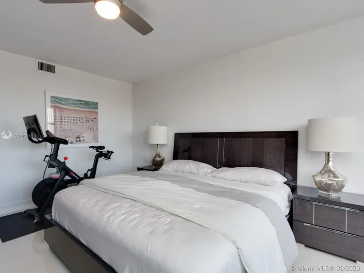 Olympus Towers and Marina #701 image #32