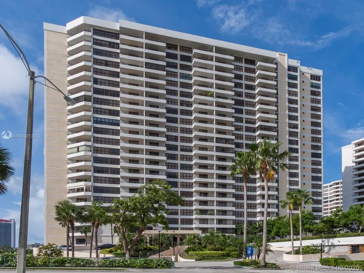 Olympus Towers and Marina #701 image #54