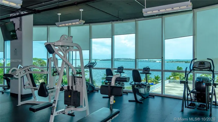 Skyline On Brickell #1006 image #18