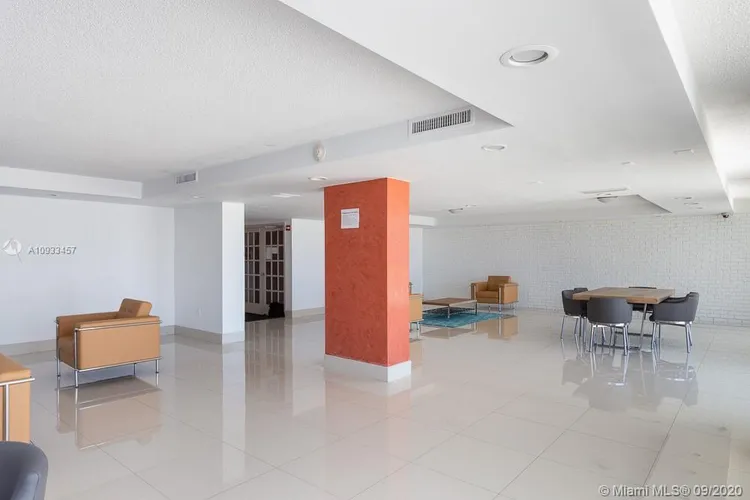 Ocean Point #402 image #24