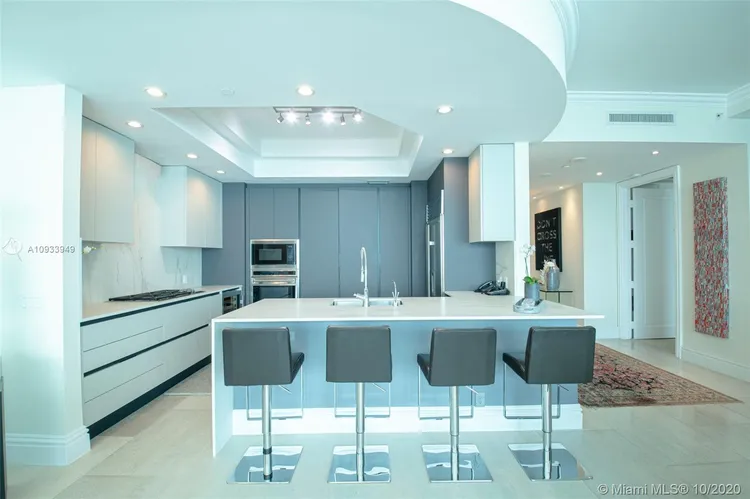 One Bal Harbour #1005 image #12