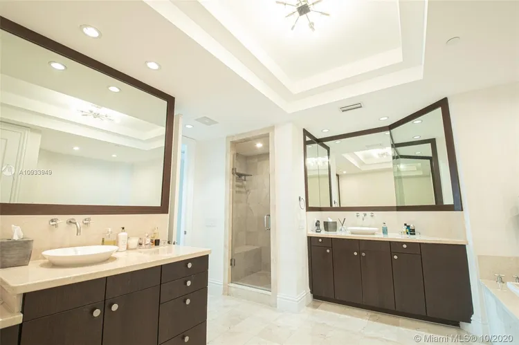 One Bal Harbour #1005 image #21