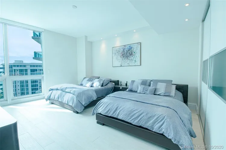 One Bal Harbour #1005 image #27