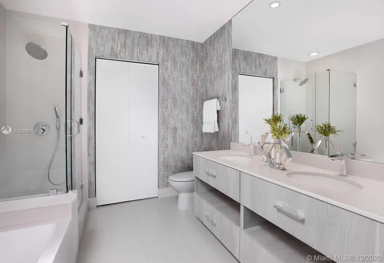 Paraiso Bayviews #PH4302 image #10