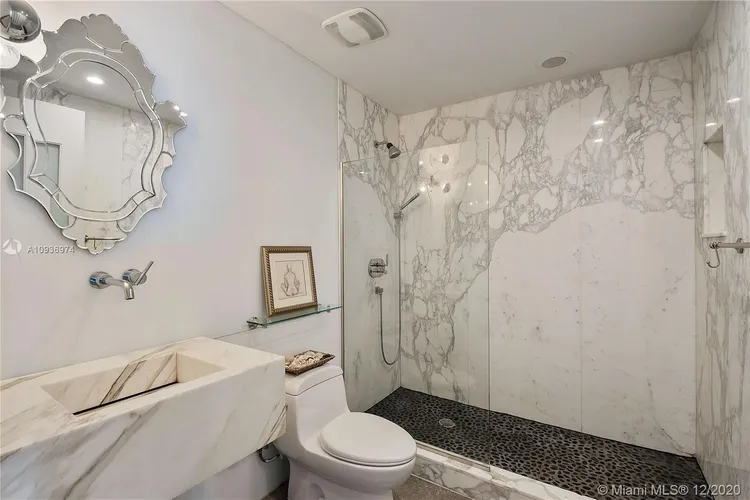 Ten Museum Park #PH4602 image #13