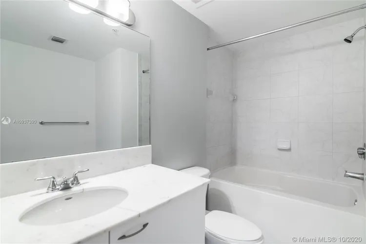 Loft Downtown II #2519 image #14